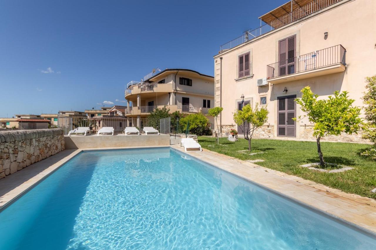Villa Rosaria Rooms Ното Екстериор снимка